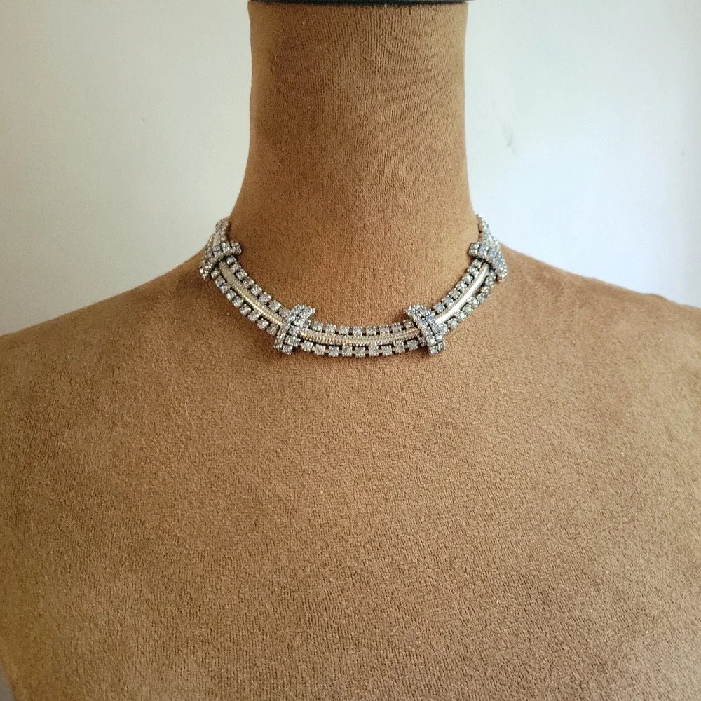 Vintage Art Deco Style Ice Blue Rhinestone Choker Necklace 16 Inch Silver Tone